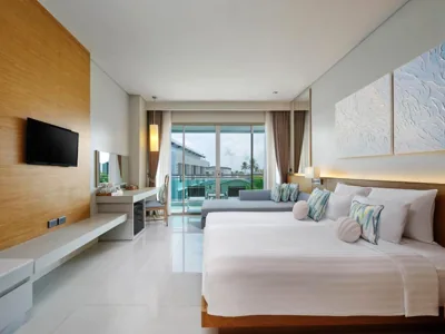 Deluxe Room [King] — The Kee Resort & Spa