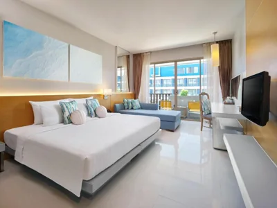 Plaza Room [King] — The Kee Resort & Spa